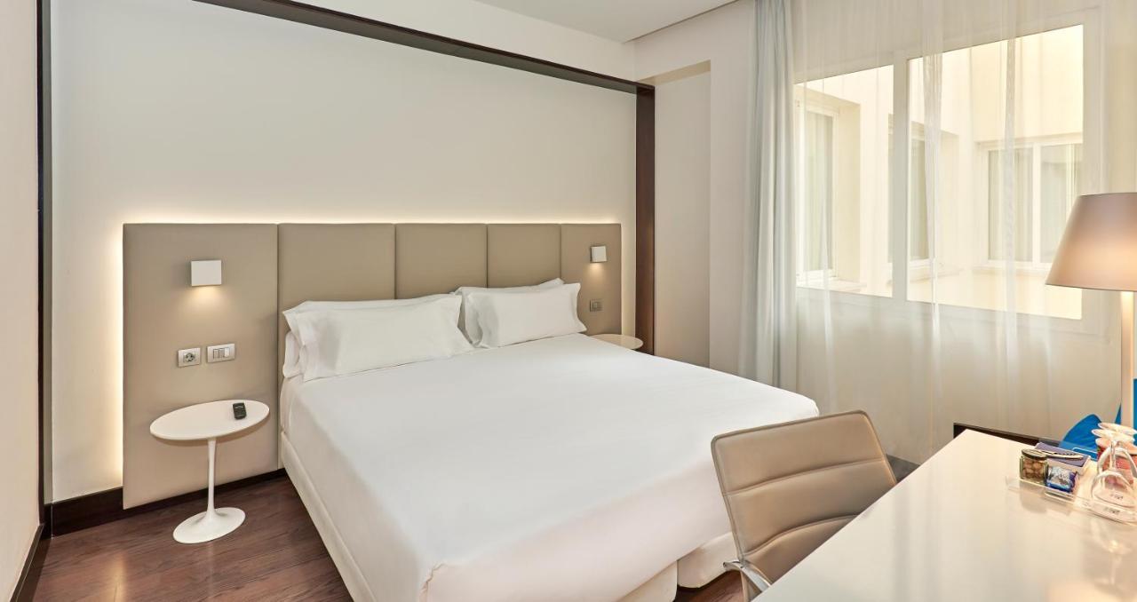 Nh Madrid Lagasca Hotel Buitenkant foto